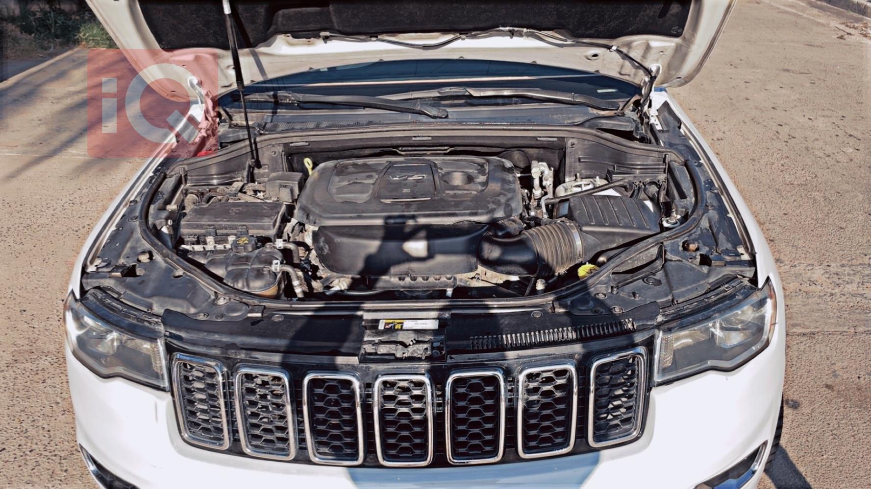 جيب جراند شيروكي